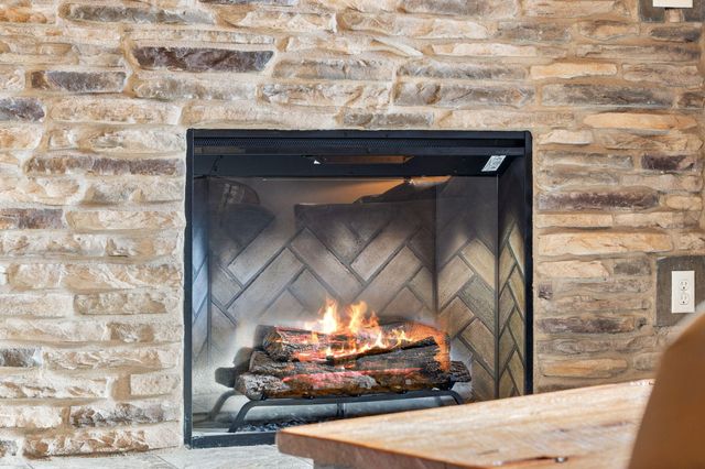 429 E Chinquapin Circle 607, Branson, MO 65616