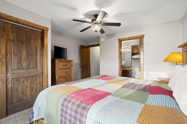 429 E Chinquapin Circle 607, Branson, MO 65616