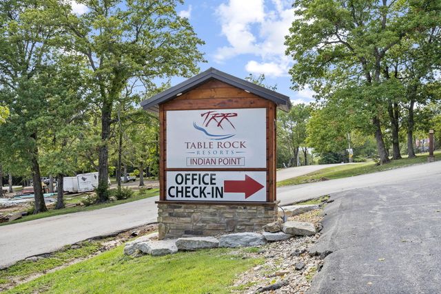 429 E Chinquapin Circle 607, Branson, MO 65616