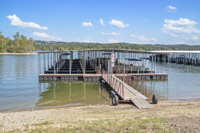 429 E Chinquapin Circle 607, Branson, MO 65616