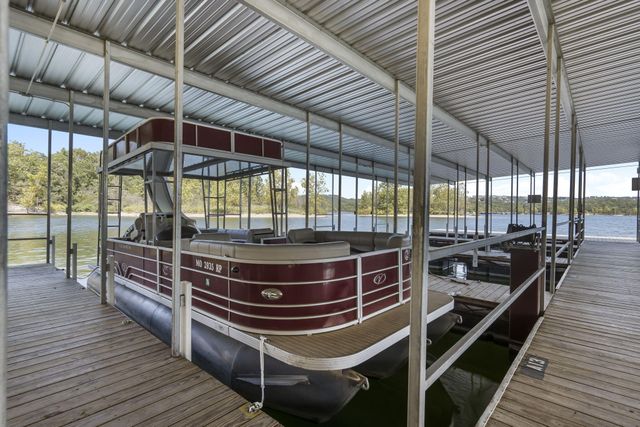 429 E Chinquapin Circle 607, Branson, MO 65616