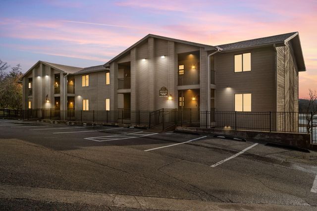 429 E Chinquapin Circle 607, Branson, MO 65616