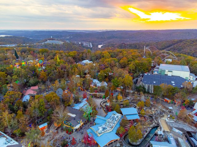 429 E Chinquapin Circle 607, Branson, MO 65616