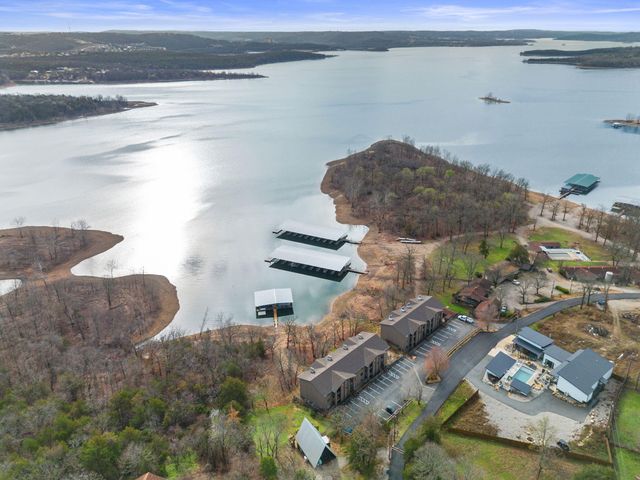 429 E Chinquapin Circle 607, Branson, MO 65616