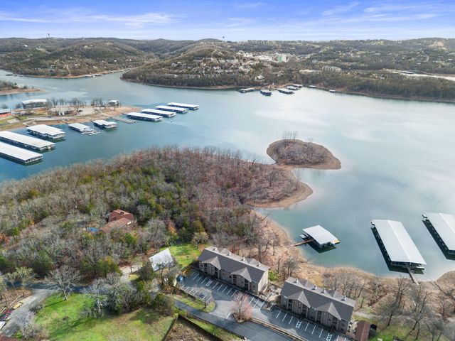 429 E Chinquapin Circle 607, Branson, MO 65616