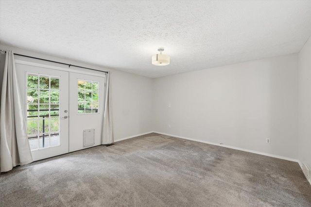 2319 E Casper Dr, Spokane, WA 99223