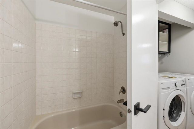 2319 E Casper Dr, Spokane, WA 99223