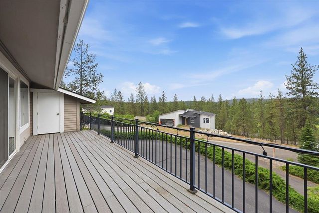 2319 E Casper Dr, Spokane, WA 99223