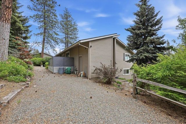 2319 E Casper Dr, Spokane, WA 99223