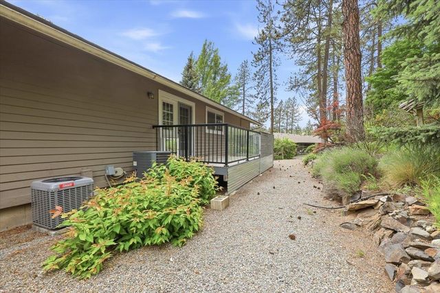 2319 E Casper Dr, Spokane, WA 99223
