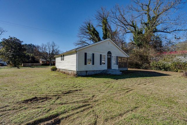 3206 Dyer Street, Chattanooga, TN 37411