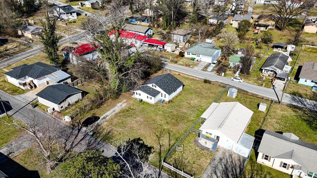 3206 Dyer Street, Chattanooga, TN 37411