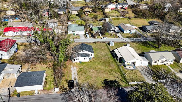 3206 Dyer Street, Chattanooga, TN 37411