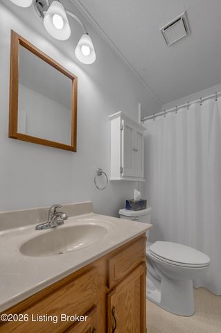 124 Kimberly Dr, Frankfort, KY 40601