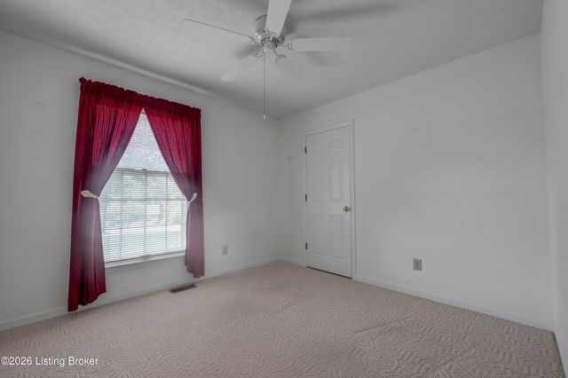 124 Kimberly Dr, Frankfort, KY 40601