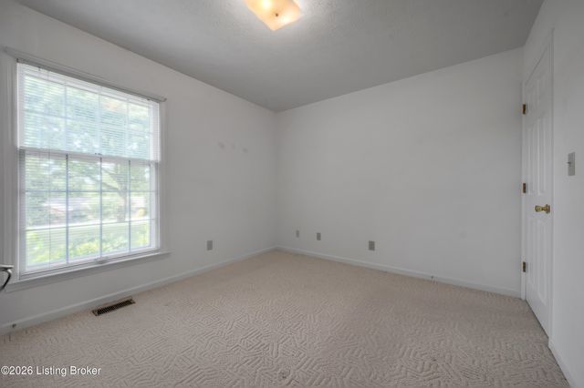 124 Kimberly Dr, Frankfort, KY 40601