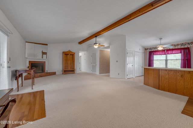 124 Kimberly Dr, Frankfort, KY 40601