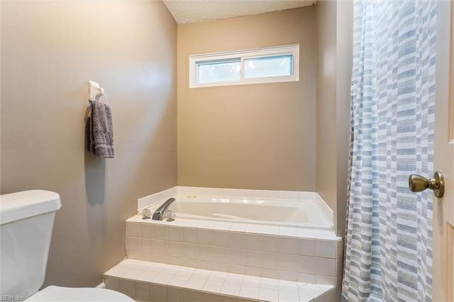 1008 Brandon QUAY, Chesapeake, VA 23320