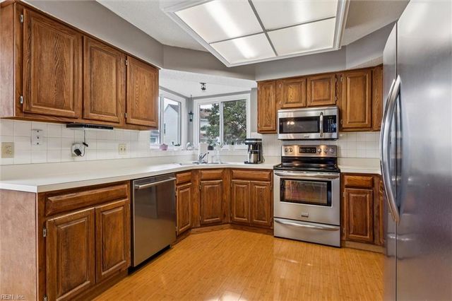 1008 Brandon QUAY, Chesapeake, VA 23320