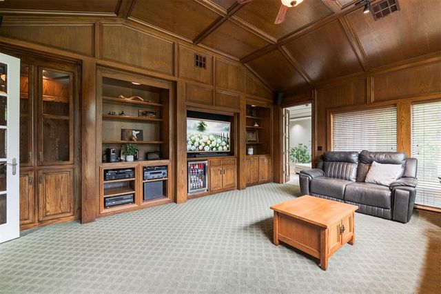 14024 S Santa Fe Avenue, Edmond, OK 73025
