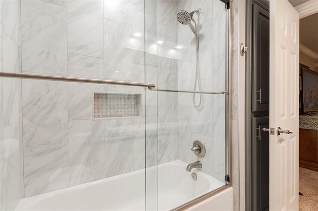 14024 S Santa Fe Avenue, Edmond, OK 73025