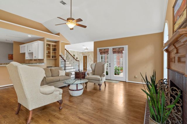 23 Saint Simons Court, Sugar Land, TX 77479
