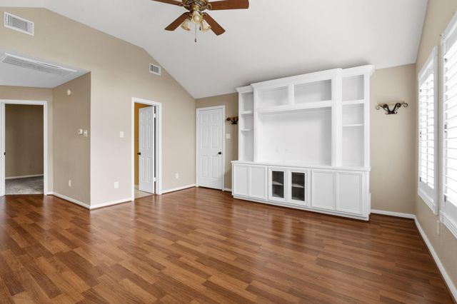 23 Saint Simons Court, Sugar Land, TX 77479
