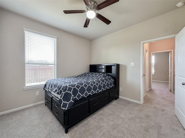 332 Country Crossing Circle, Magnolia, TX 77354