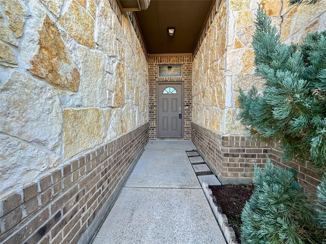 332 Country Crossing Circle, Magnolia, TX 77354