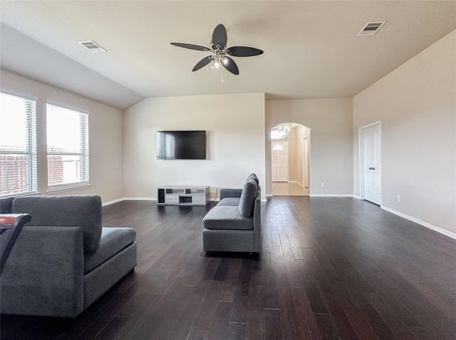 332 Country Crossing Circle, Magnolia, TX 77354