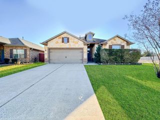 332 Country Crossing Circle, Magnolia, TX 77354