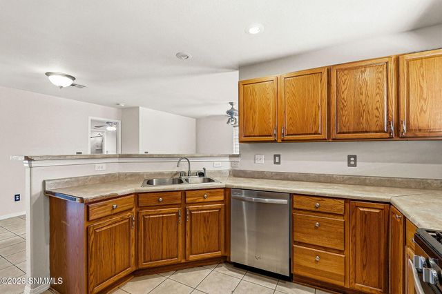 2861 Meriwether Street, Las Cruces, NM 88007