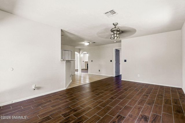 2861 Meriwether Street, Las Cruces, NM 88007