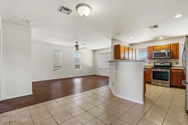 2861 Meriwether Street, Las Cruces, NM 88007