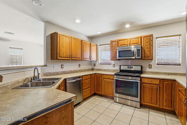 2861 Meriwether Street, Las Cruces, NM 88007