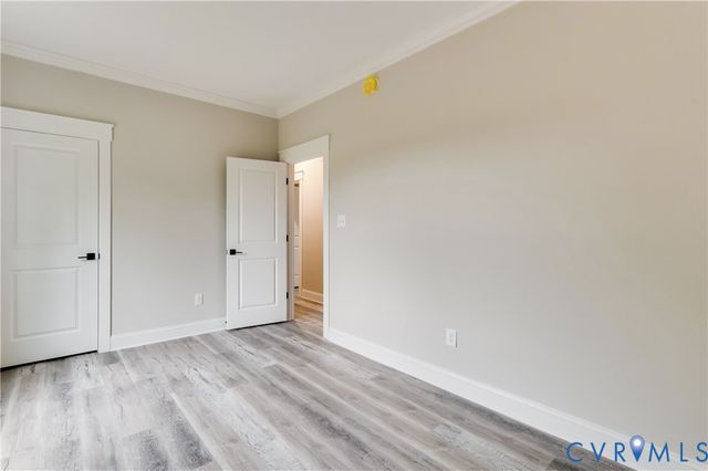 87 Crittenden Rd, Deltaville, VA 23043