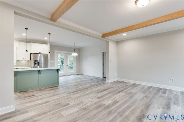 87 Crittenden Rd, Deltaville, VA 23043