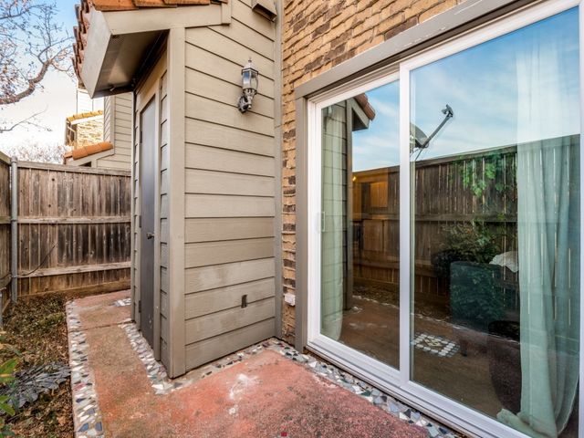 14800 Enterprise Drive 18D, Farmers Branch, TX 75234