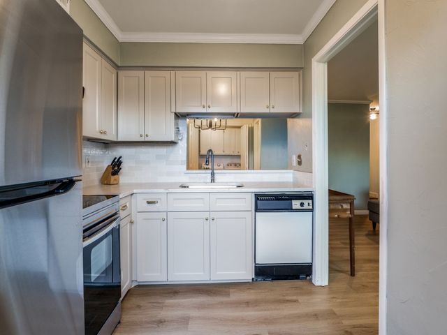 14800 Enterprise Drive 18D, Farmers Branch, TX 75234