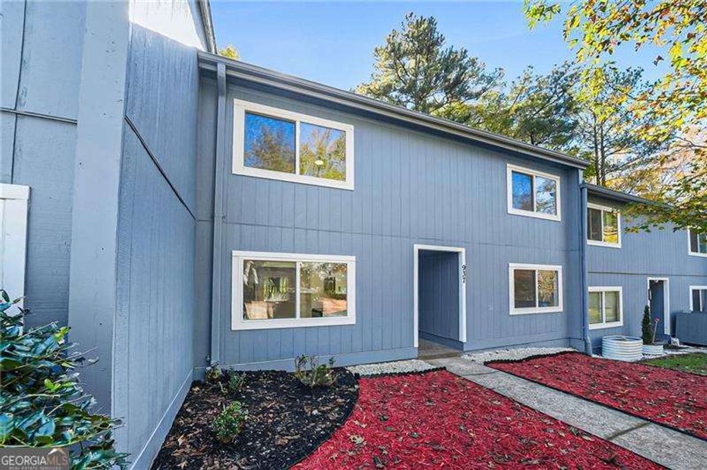 937 Pine Oak Trail, Austell, GA 30168