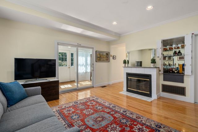 5 Spring Street A, Medfield, MA 02052