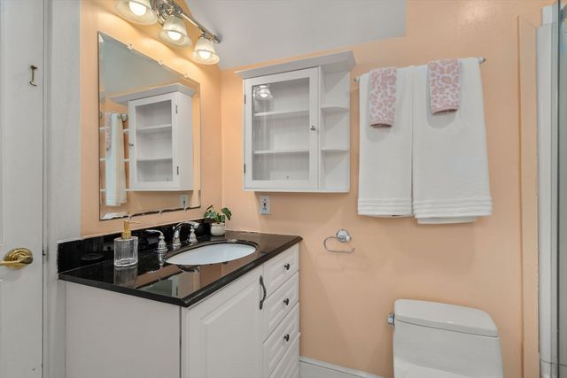 5 Spring Street A, Medfield, MA 02052