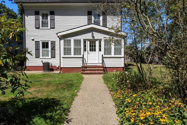 5 Spring Street A, Medfield, MA 02052