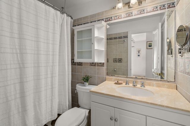 5 Spring Street A, Medfield, MA 02052