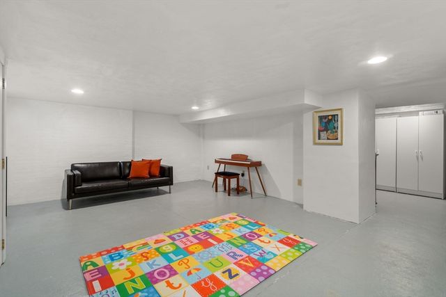 5 Spring Street A, Medfield, MA 02052