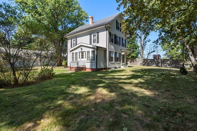5 Spring Street A, Medfield, MA 02052