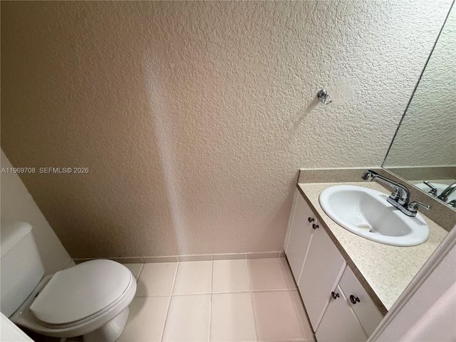 1958 SE 24th Ter, Homestead, FL 33035