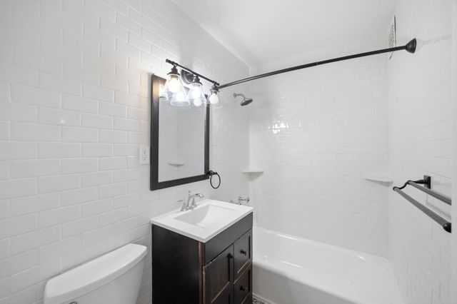 575 Grand Street E1505, New York City, NY 10002