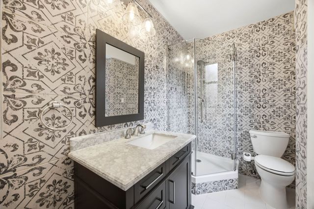 575 Grand Street E1505, New York City, NY 10002
