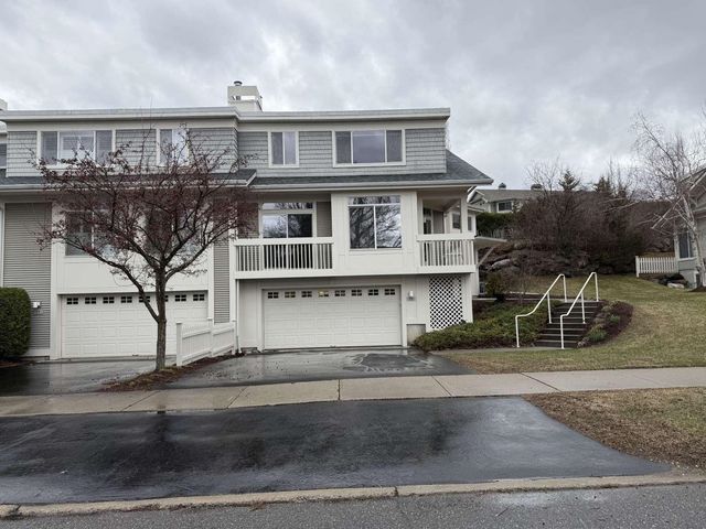 73 Park Road, South Burlington, VT 05403